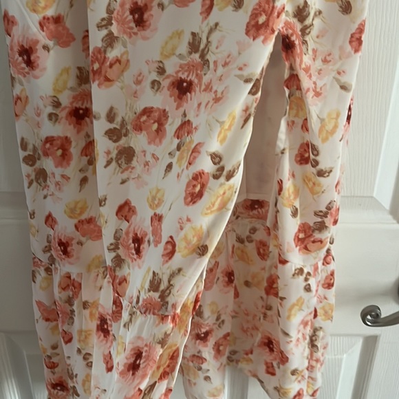 A&F Floral Dress - Picture 3 of 5